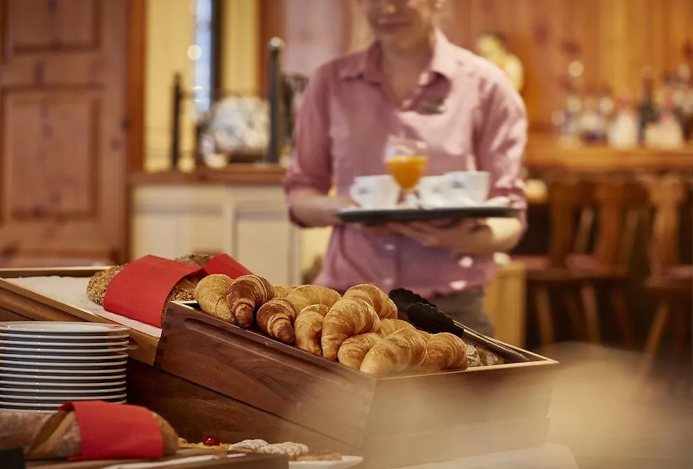 Hotel Adler Zürich 3*,  Schweiz
